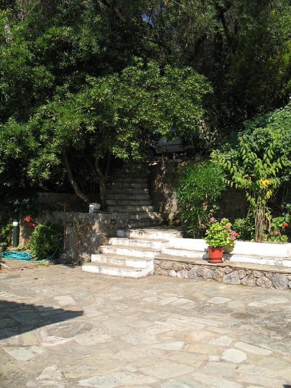 Villa Marlina Koméno Kültér fotó