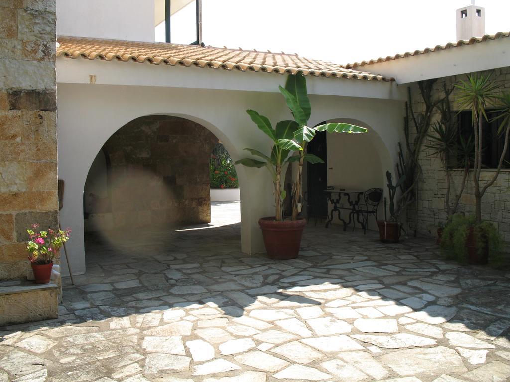 Villa Marlina Koméno Kültér fotó